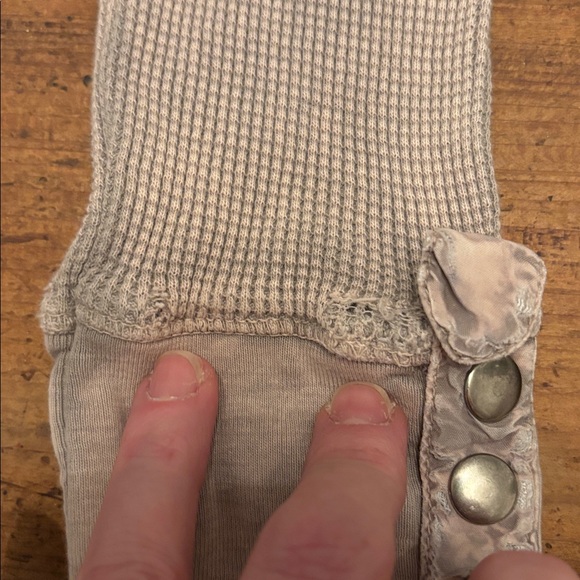 Gray Butterfly damsel style thermal top - Picture 4 of 8